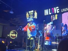 -INLOVE Live House