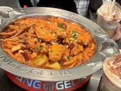 -胖哥俩肉蟹煲(湖滨银泰in77店)