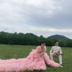 -唯一旅拍·颂当代影像艺术中心(上城店)