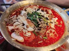 -张翻越·川渝冒菜·武汉黑鸭煲(城北万象城店)