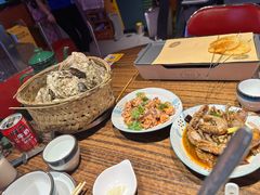 -蚝堡海鲜·威海菜·海肠捞饭·烧烤·亚洲吃蚝公司(幸福门店)