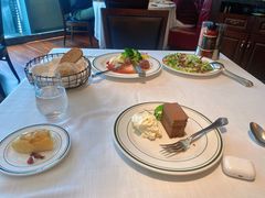 -Wolfgang’s Steakhouse 沃夫冈牛排馆(上海白玉兰广场店)