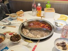 -嘎琉鲜切牛肉自助火锅