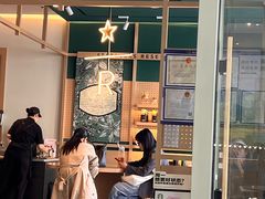 -星巴克臻选(华堂·新辰汇店)
