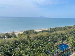 -三亚湾海居铂尔曼度假酒店