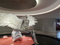 -涨巢·潮玩水疗局