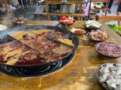 -正南齊北重庆老火锅(光华村直营店)