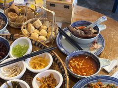 -包整·丝娃娃(一览甲秀楼风景店)