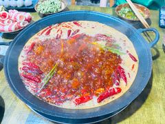 -黄潇洒老火锅(九眼桥宏济巷店)