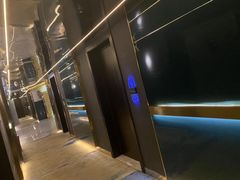 -Ting无边际江景酒店(重庆解放碑云端之眼店)