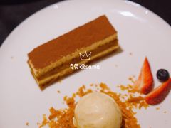 -圣丰索菲特·法国餐厅