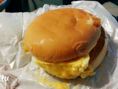 吉士炒双蛋堡-麦当劳(北京路广百广场店)