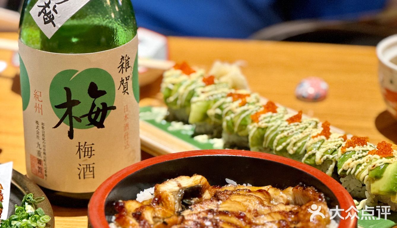 专属冬天的小确幸，三五好友，美食美酒