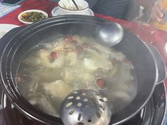 -花苑美食横琴生蚝火锅(拱北粤华路店)