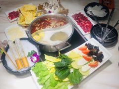 -潮牛海记•潮汕牛肉火锅•醉鸡煲•粿条汤(通北路店)