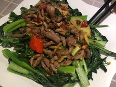 菜心炒鸡杂-老廣食堂(区庄店)