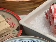 -尚尚仙·酸汤猪手·猪肚鸡火锅(华联万柳购物中心店)