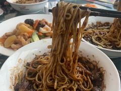 炸酱面-桃园中华料理炸酱面(燕儿岛路店)