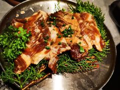 -草家酱蟹炭火烤肉店(珲春南路一店)