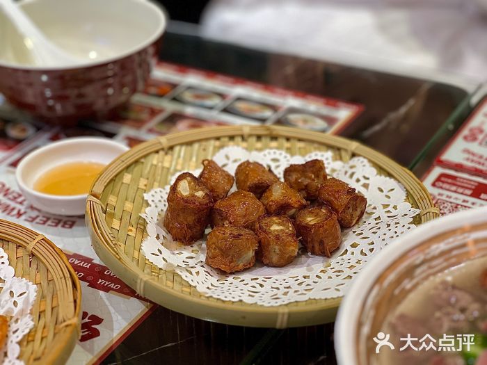 一肴·牛肉粿条(罗湖万象店)手工炸粿肉图片