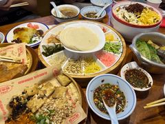 -怪噜范·老贵阳街头名小吃(鸿通城店)