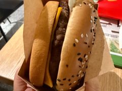 -麦当劳(中山公园龙之梦店)