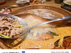 -洱火云南酸菜牛肉火锅(石景山当代商城店)