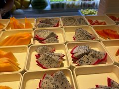 -涨巢·潮玩水疗局