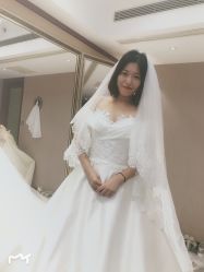 点击看大图 -拉瑞娜LaReine婚纱礼服高级定制