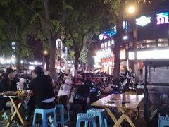 -老兰家传统烧烤炒菜泡馍(小南门店)