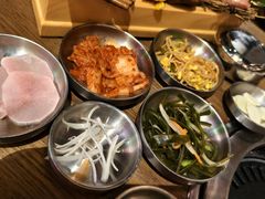 -香猪坊韩国烤肉专属门店(魏公村店)