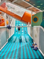 -奈尔宝家庭中心·亲子餐厅(鄞州万达店)