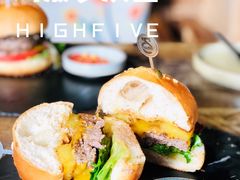 -HIGH FIVE哈福手工汉堡(桂林路店)