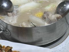 -肥仔文澳门猪骨煲(南京西路店)