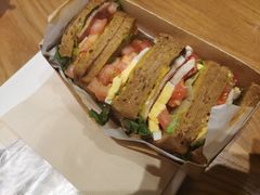 -星巴克(深圳港隆城分店)