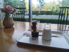 黑砖拿铁-dotcom coffee古点咖啡(致真大厦店)