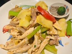 越式盐焗麻油鸡-大头虾越式风味餐厅(光明广场店)