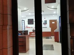 -上海市静安区图书馆(新闸路馆)