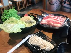 -呷哺呷哺 蔬菜畅吃(中发百旺店)