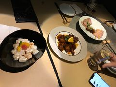 -穹六人间 people 6(岳阳路店)
