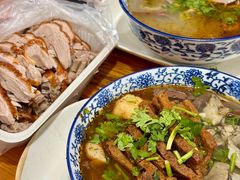 -叶新小吃店(来凤小区总店)