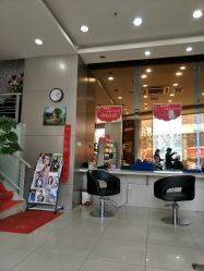 -Bollins波林丝•专研护发中心