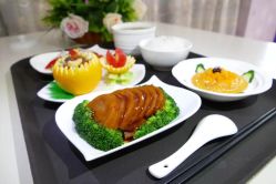点击看大图 -尚圣月子会所·庄园式月子中心(萧山湘湖店)