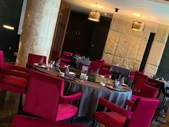 -粤尚腾香居中餐厅(首都机场希尔顿店)