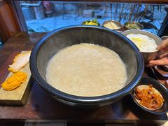 -银米·云南传统过桥米线(双廊黑金冠店)