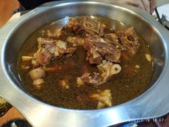 -聚首堂·特色小吃·肘子(什刹海德胜门店)