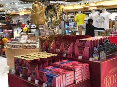 -中免(澳门机场免税店)