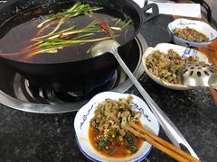 -石灰市毛记烧鸡公(解放碑店)