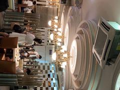 -香港新发烧腊茶餐厅(万象店)