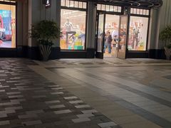-比斯特上海购物村精品奥特莱斯